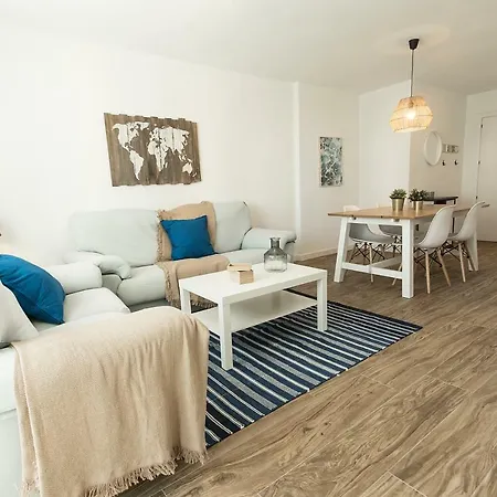New San Juan Beach Апартаменты *